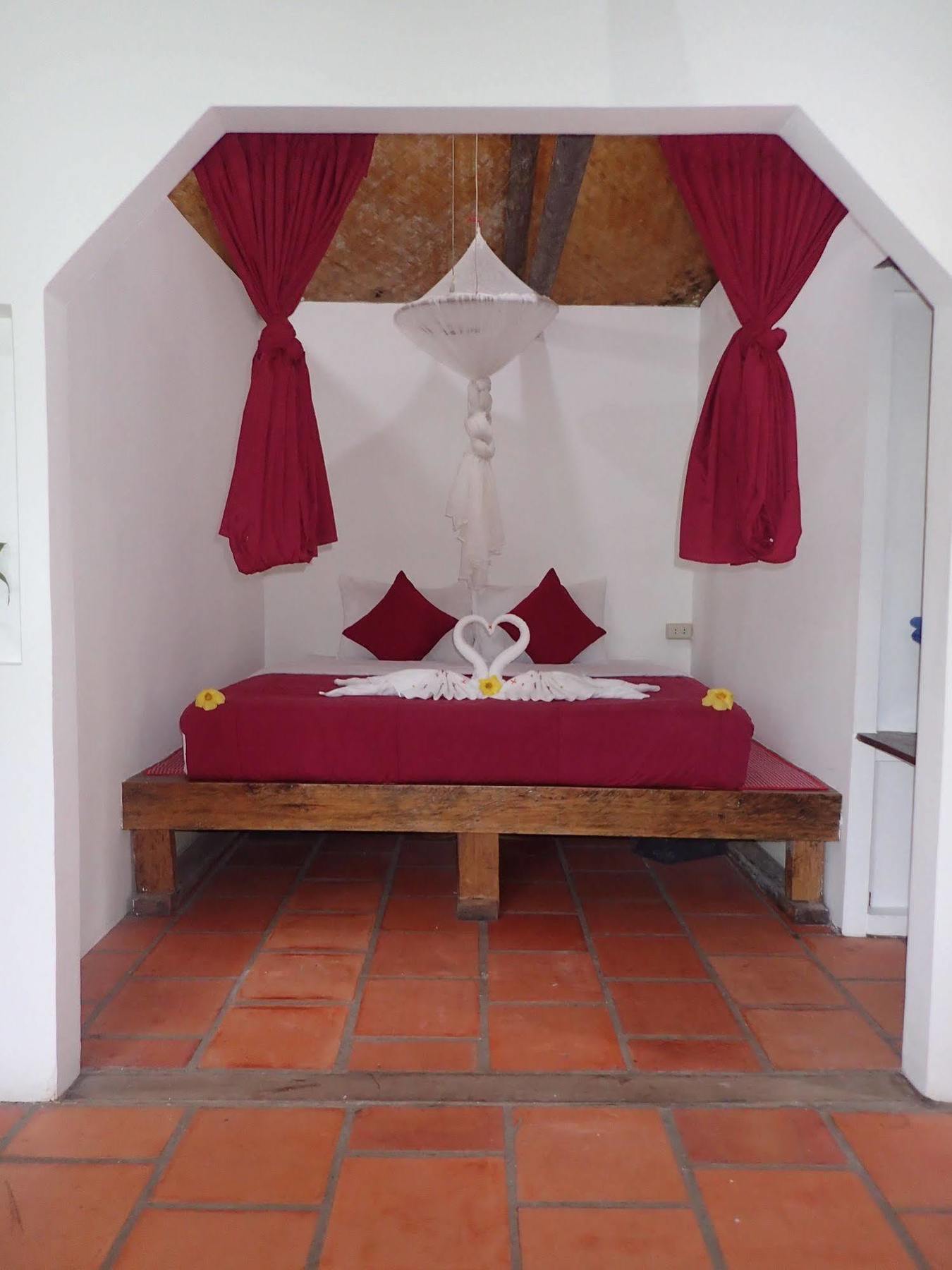 Rainbow Lodge Tatai Εξωτερικό φωτογραφία